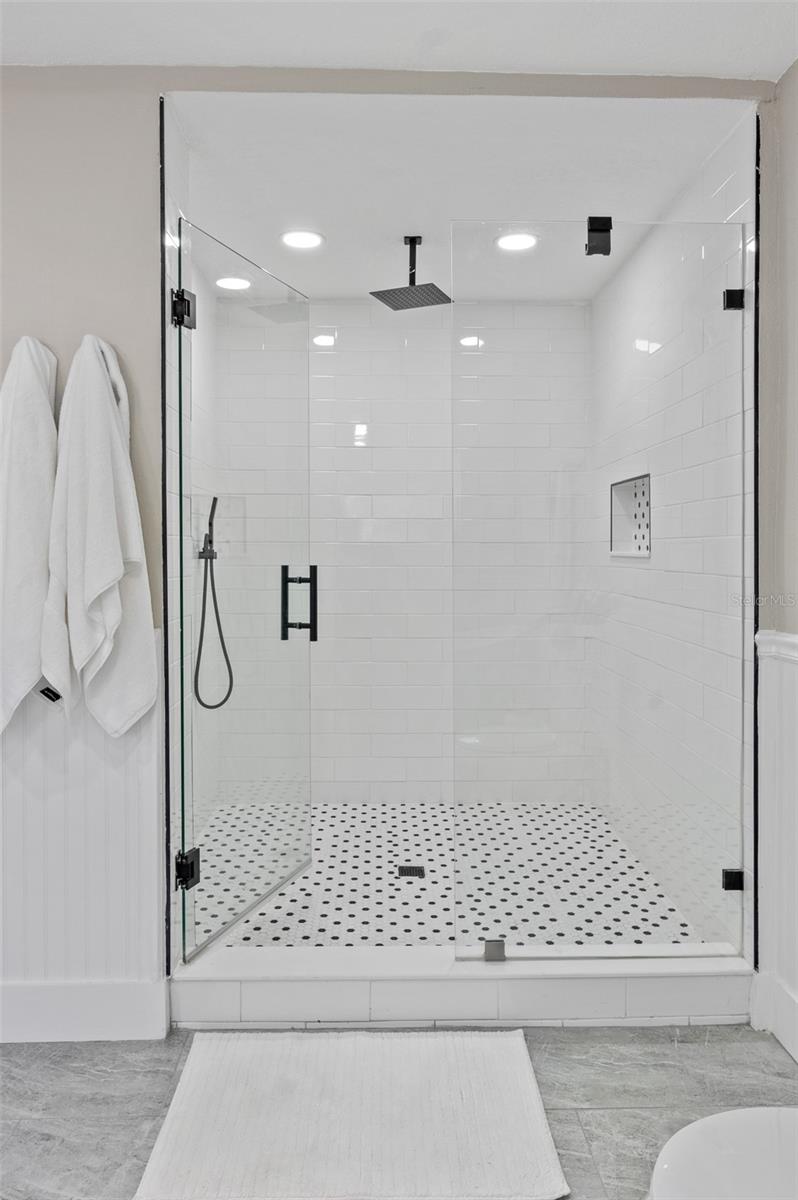 LAWRENCE PLACE - Residential