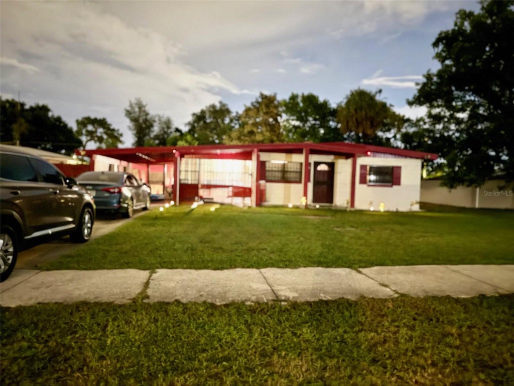 Photo of 1535 Daly Street, Orlando, FL 32808 (MLS # O6445193)