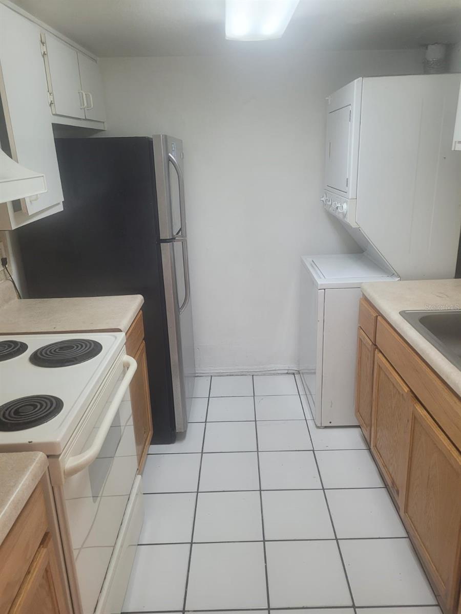 LAS PALMAS AT SAND LAKE CONDO - Residential