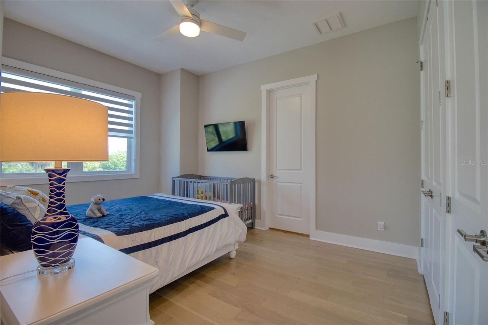 OAK BEND TWNHMS - Residential