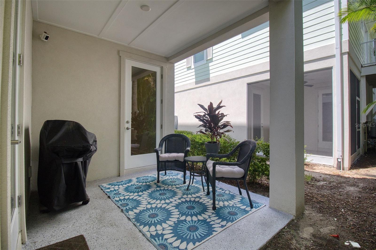 OAK BEND TWNHMS - Residential