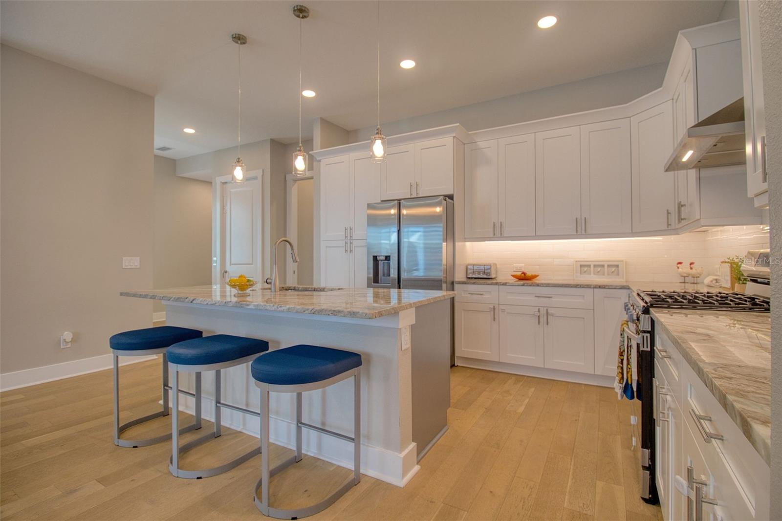 OAK BEND TWNHMS - Residential
