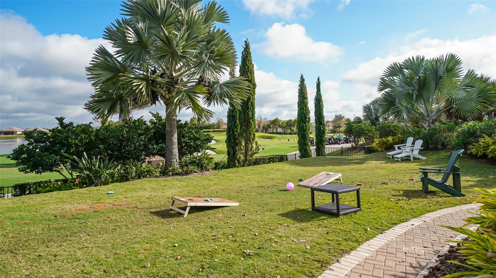ESPLANADE PH VIII SUBPHASE A & B - Residential