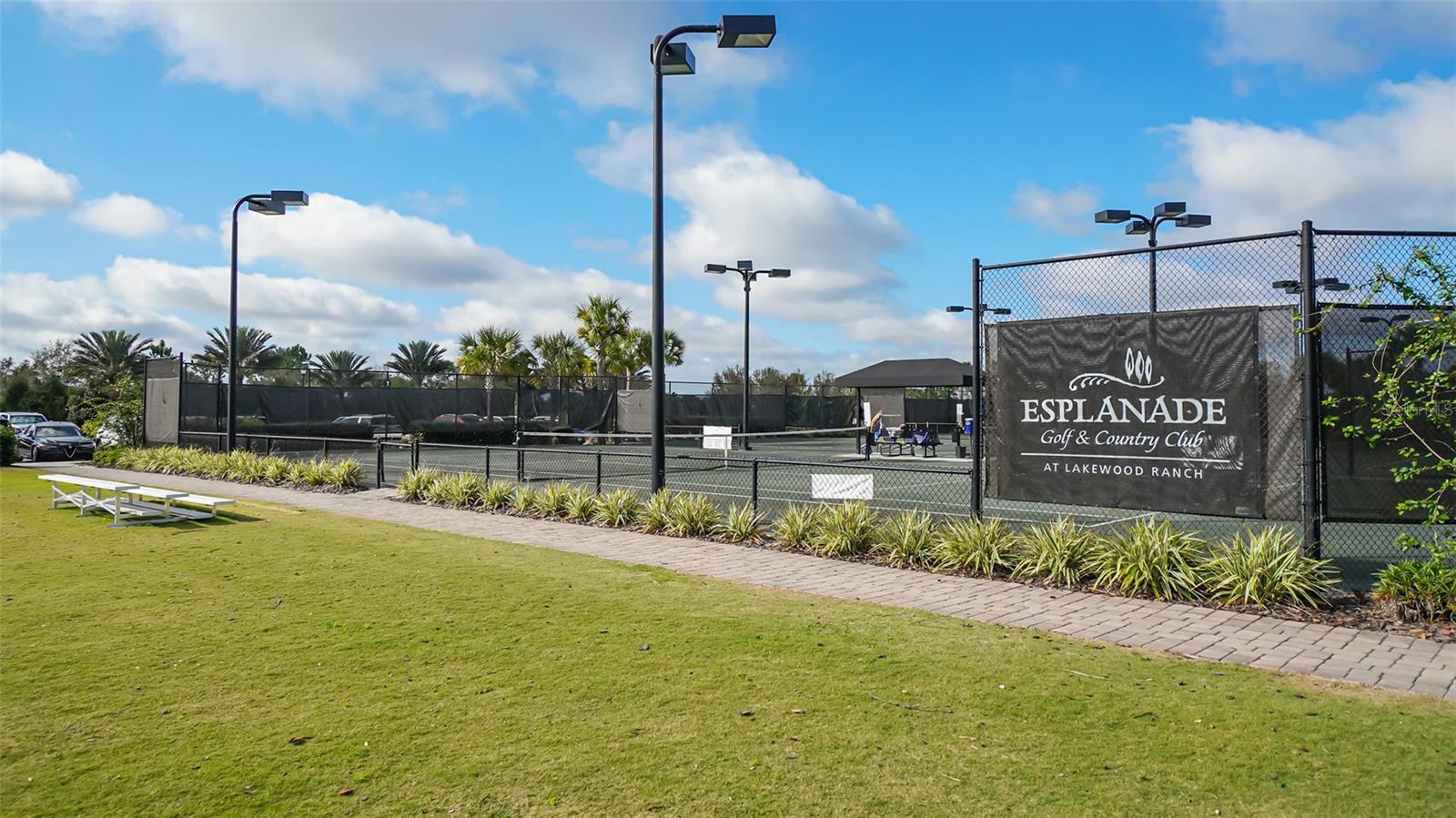 ESPLANADE PH VIII SUBPHASE A & B - Residential
