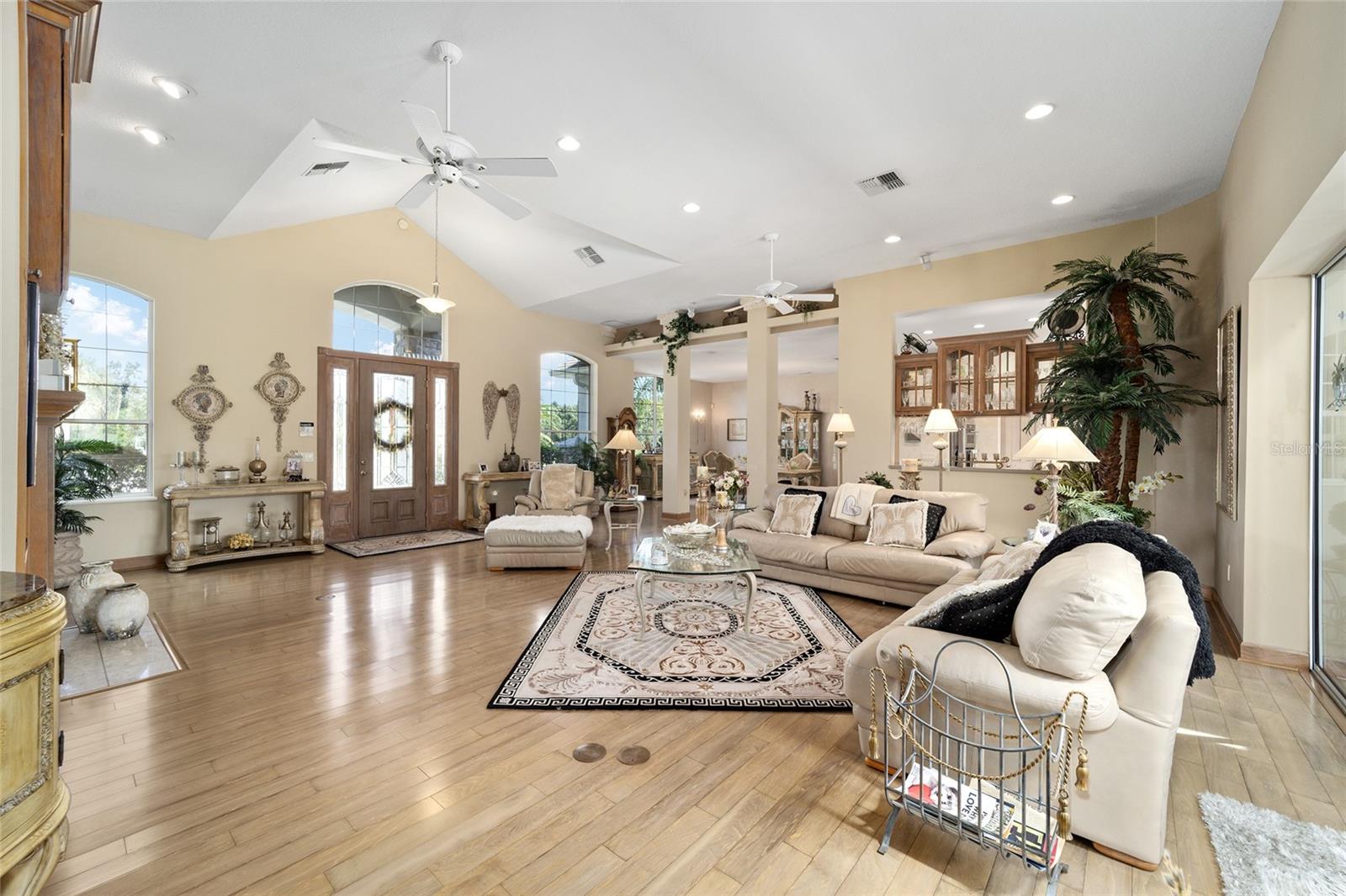 PINNACLE PARK - Farm