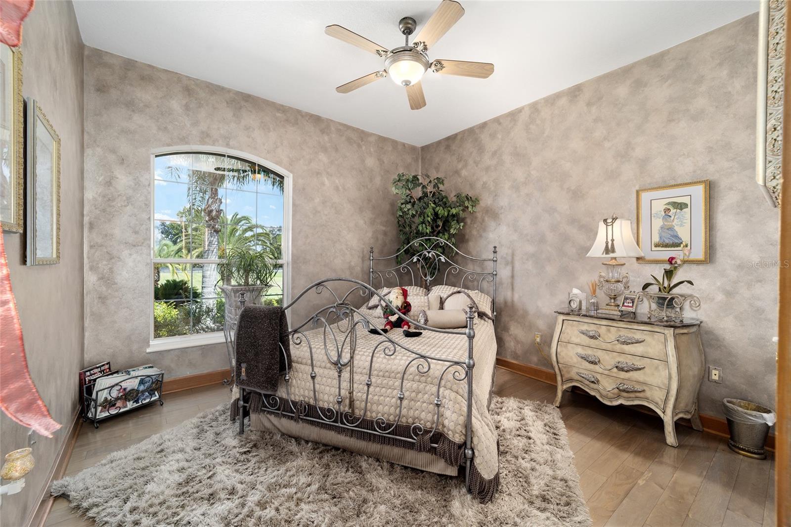 PINNACLE PARK - Farm