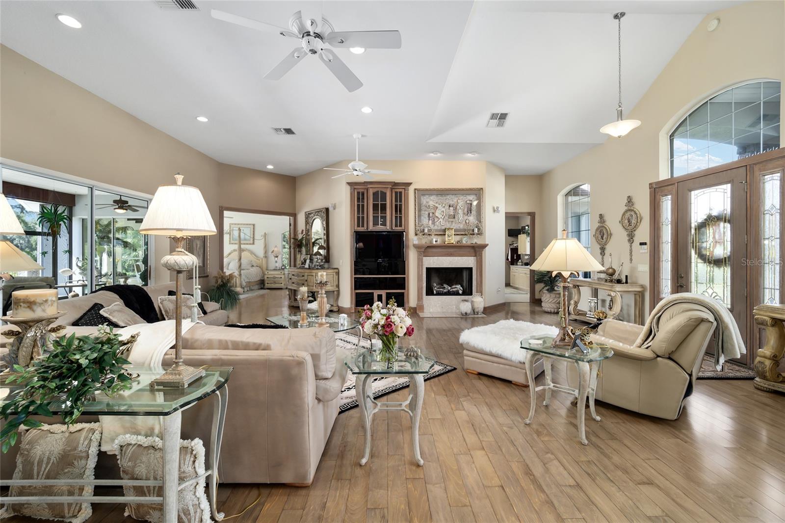 PINNACLE PARK - Farm