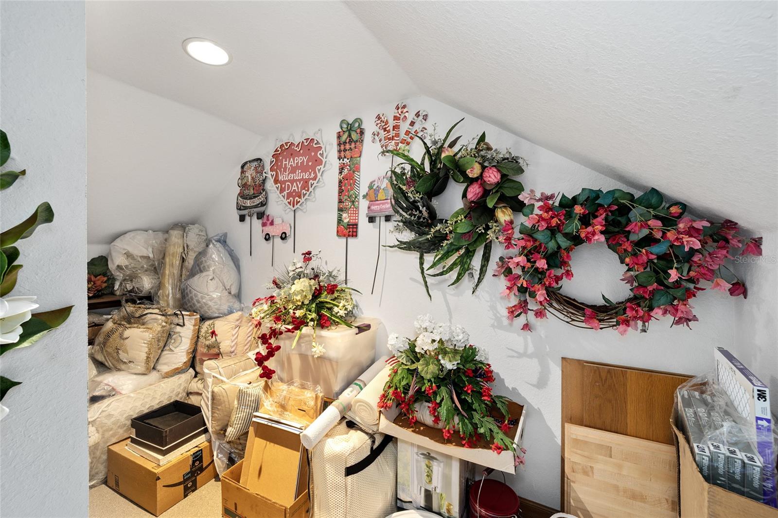 PINNACLE PARK - Farm