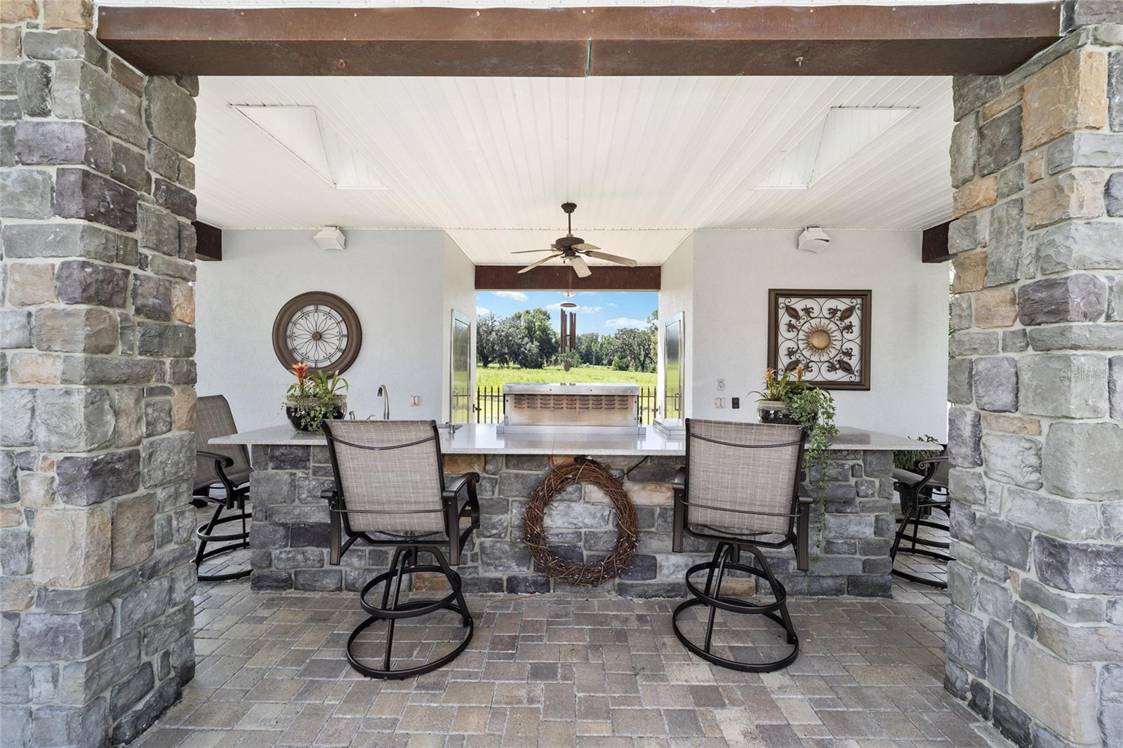 PINNACLE PARK - Farm