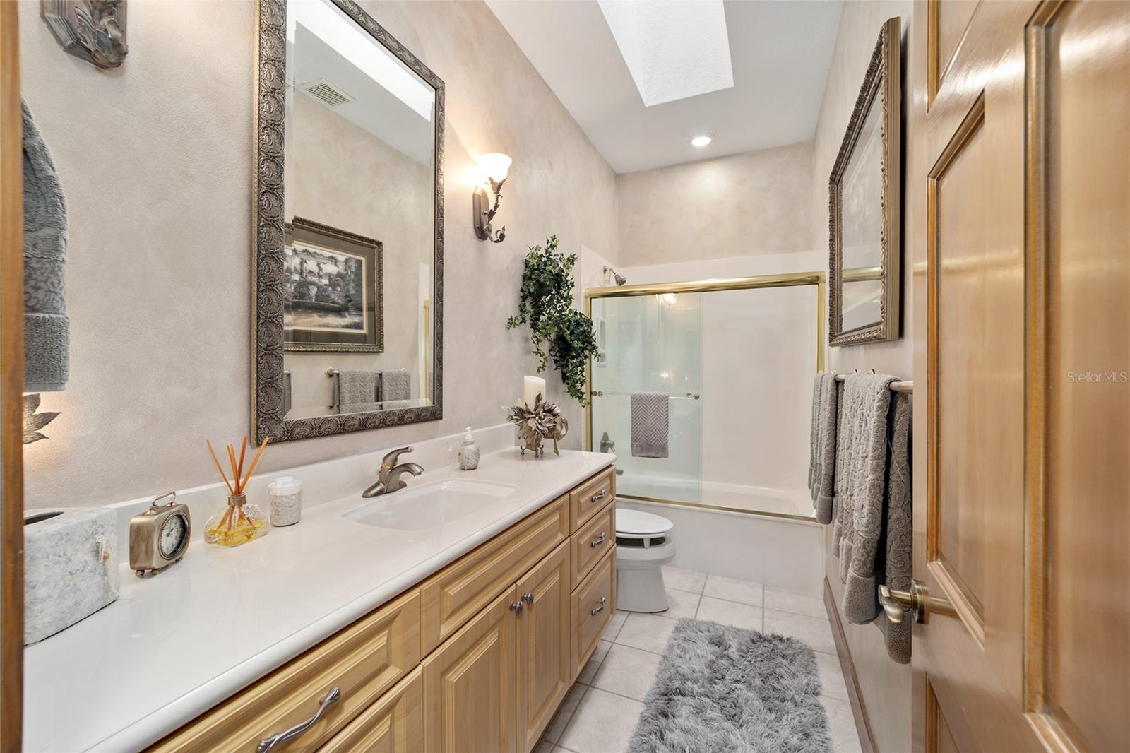 PINNACLE PARK - Farm