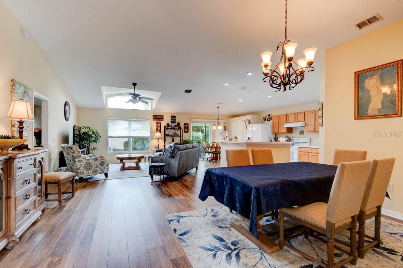 MAJESTIC OAKS PH 02 - Residential