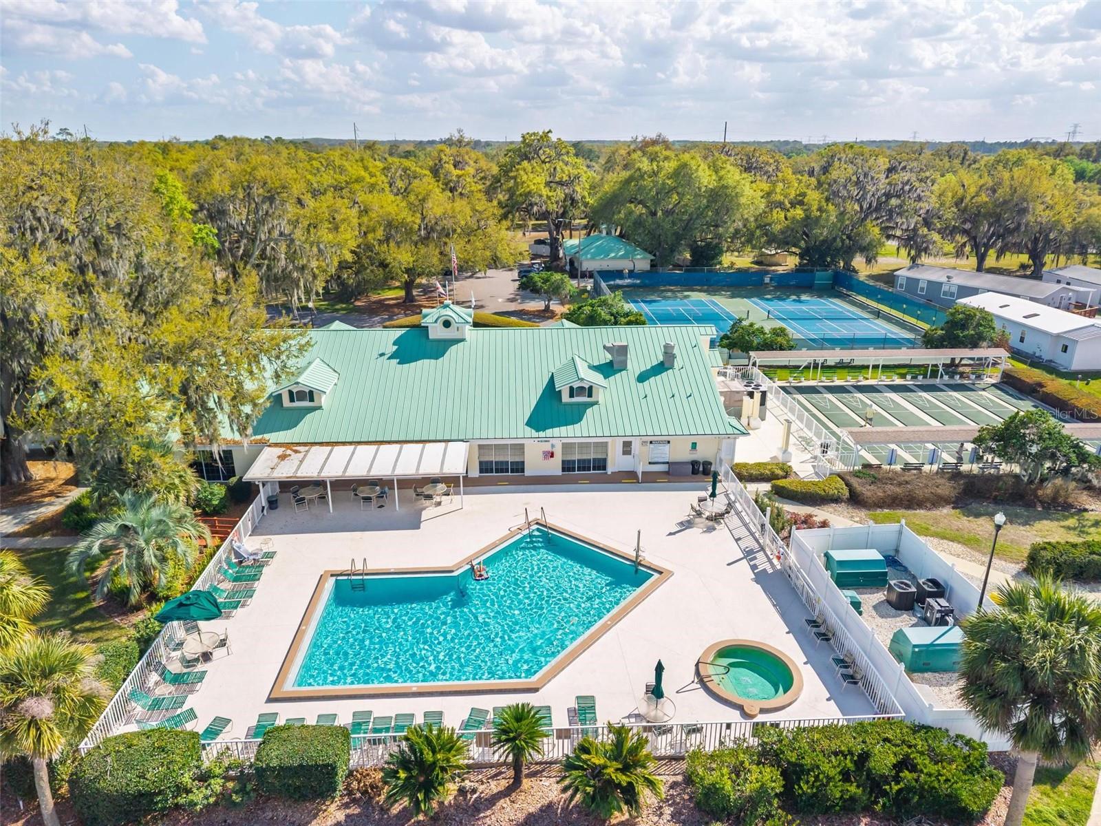 PENNBROOKE PH 01F TR A-D & STREETS - Residential