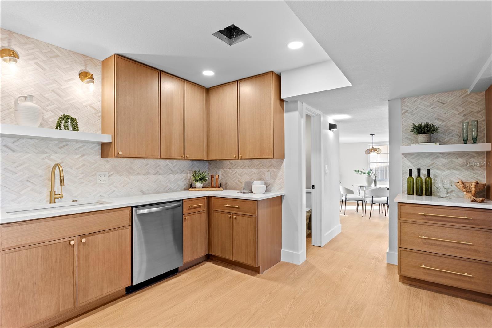 COLLEGE PARK - Residential