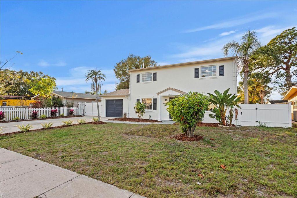 Photo of 6261 20th Street S, St Petersburg, FL 33712 (MLS # TB8463502)