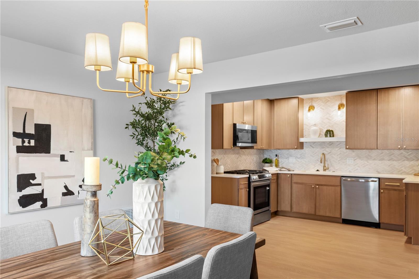 COLLEGE PARK - Residential