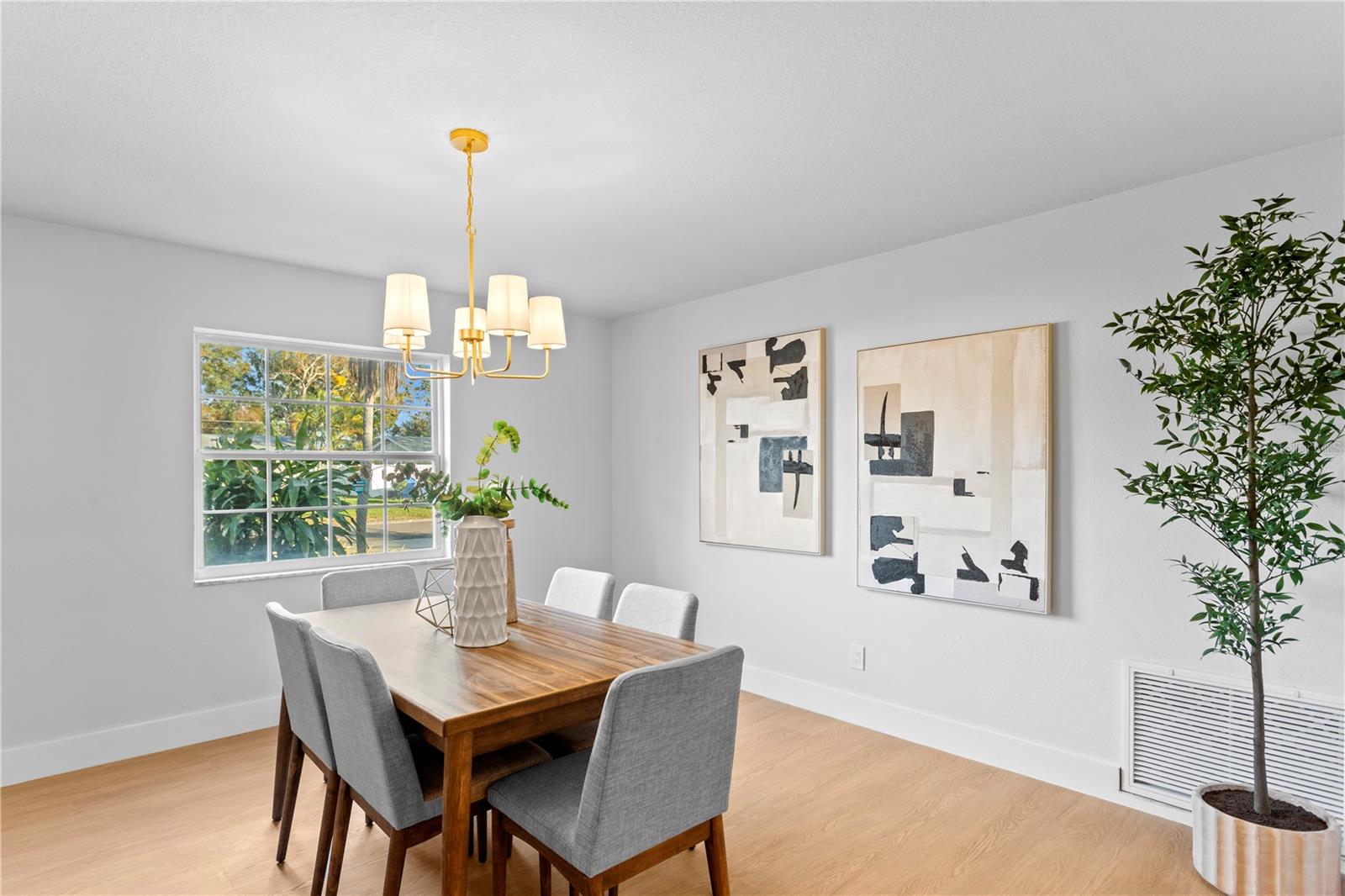 COLLEGE PARK - Residential