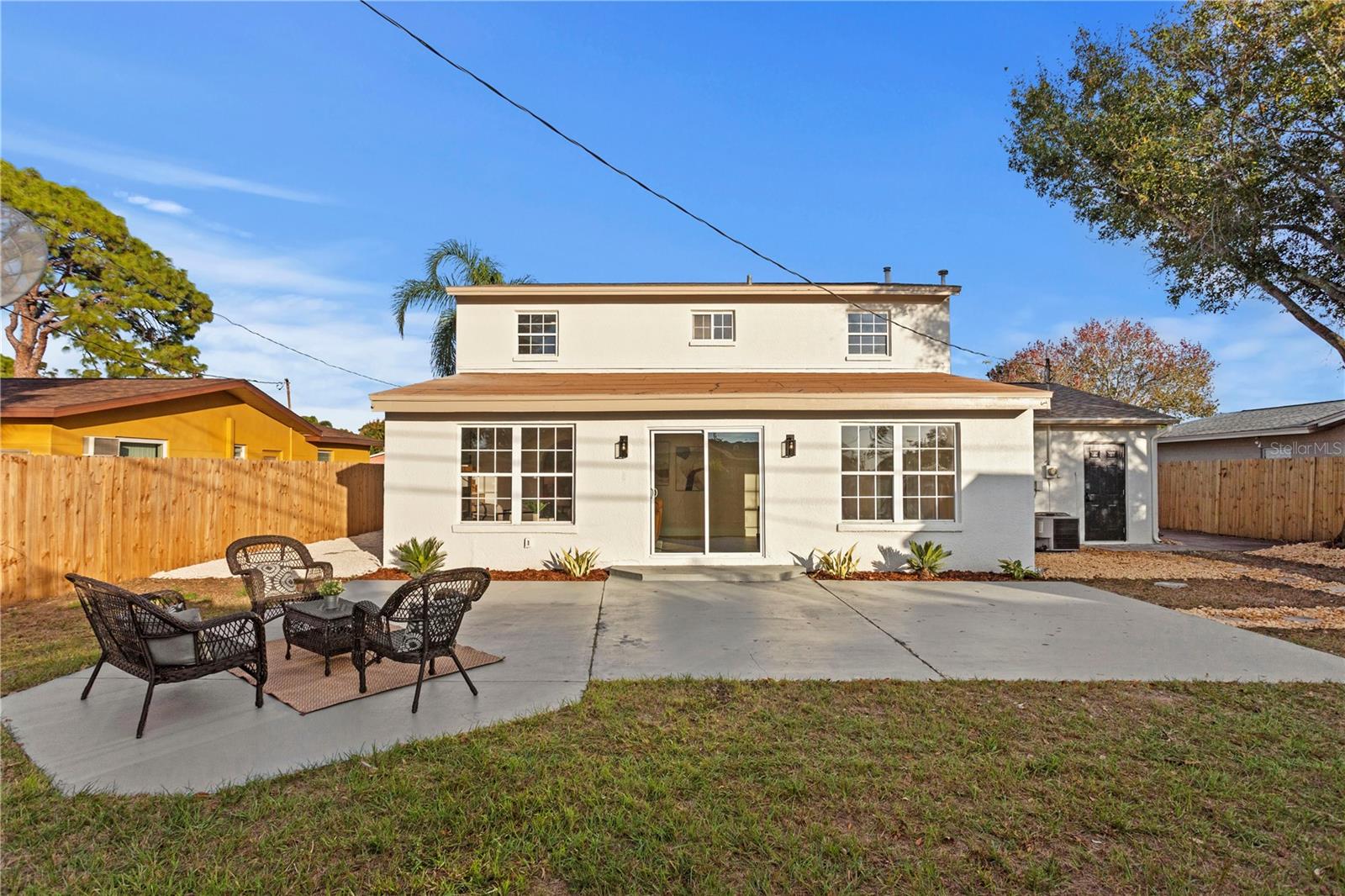 COLLEGE PARK - Residential