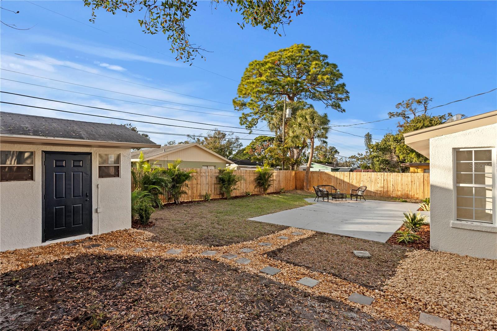 COLLEGE PARK - Residential