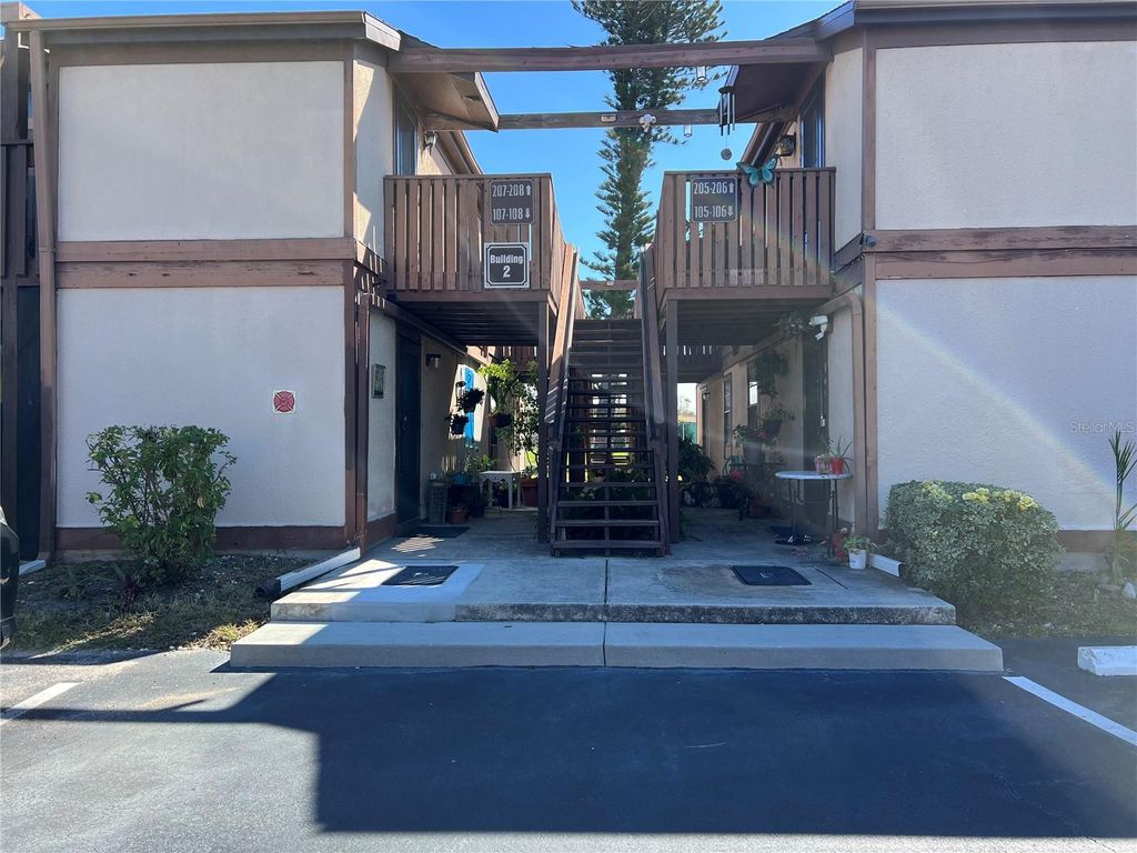 Photo of 5026 Water Oak Drive #208, Bradenton, FL 34207 (MLS # A4686165)