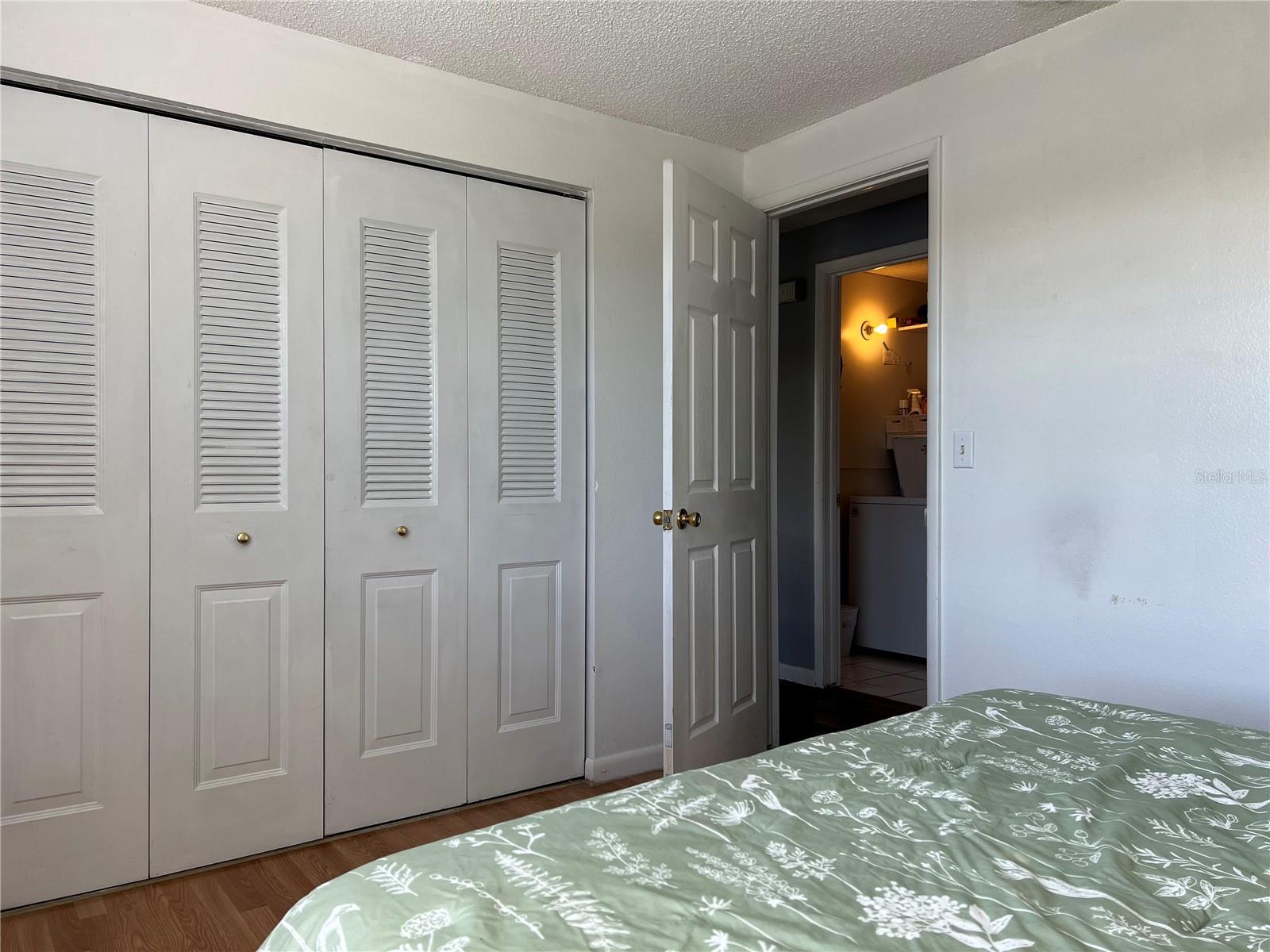 LAKE VIEW CONDO PH II - Residential