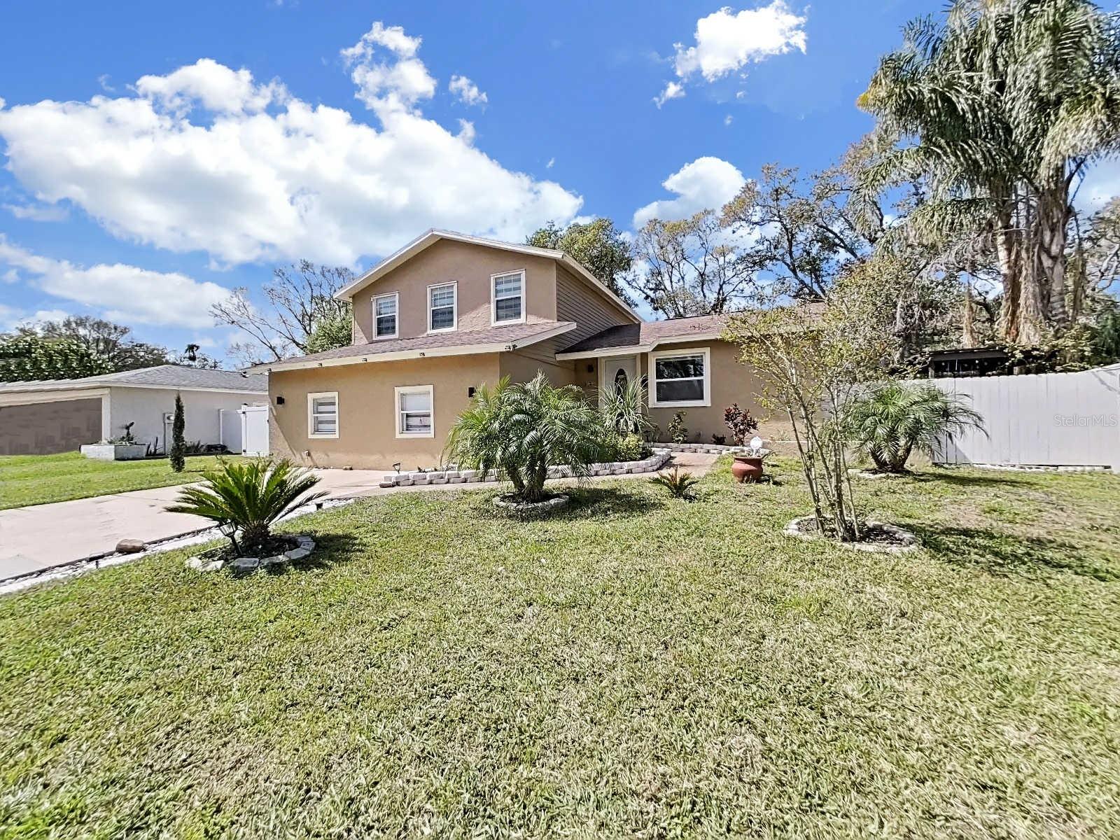 A REP OF LAS BRISAS & LAS - Residential