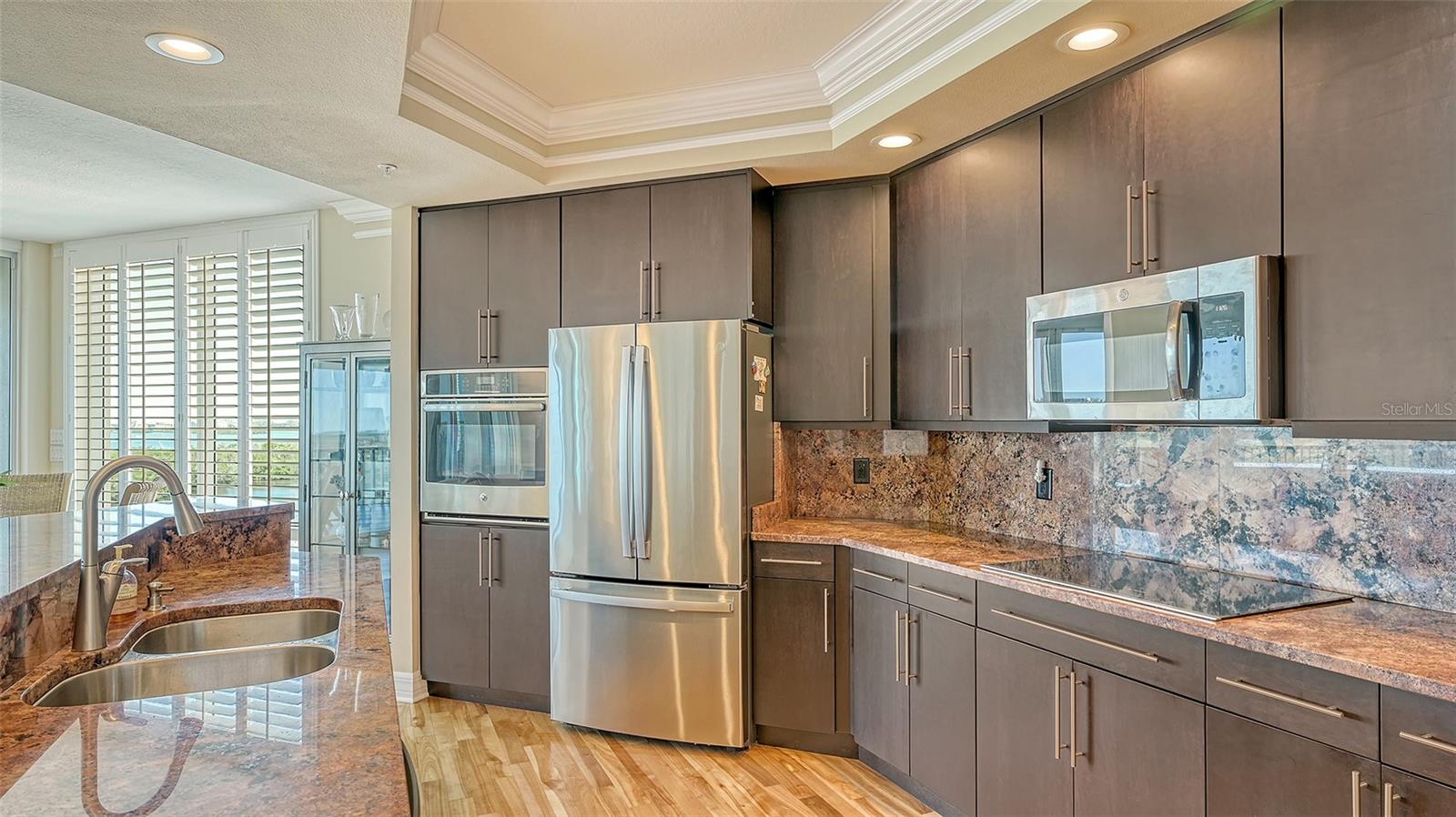 MERIDIAN AT THE OAKS PRESERVE - Residential