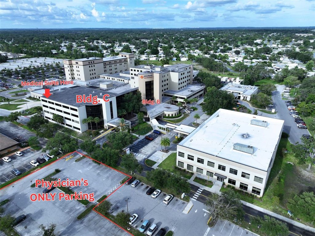 Photo of 11373 Cortez Boulevard #409, Brooksville, FL 34613 (MLS # TB8411844)