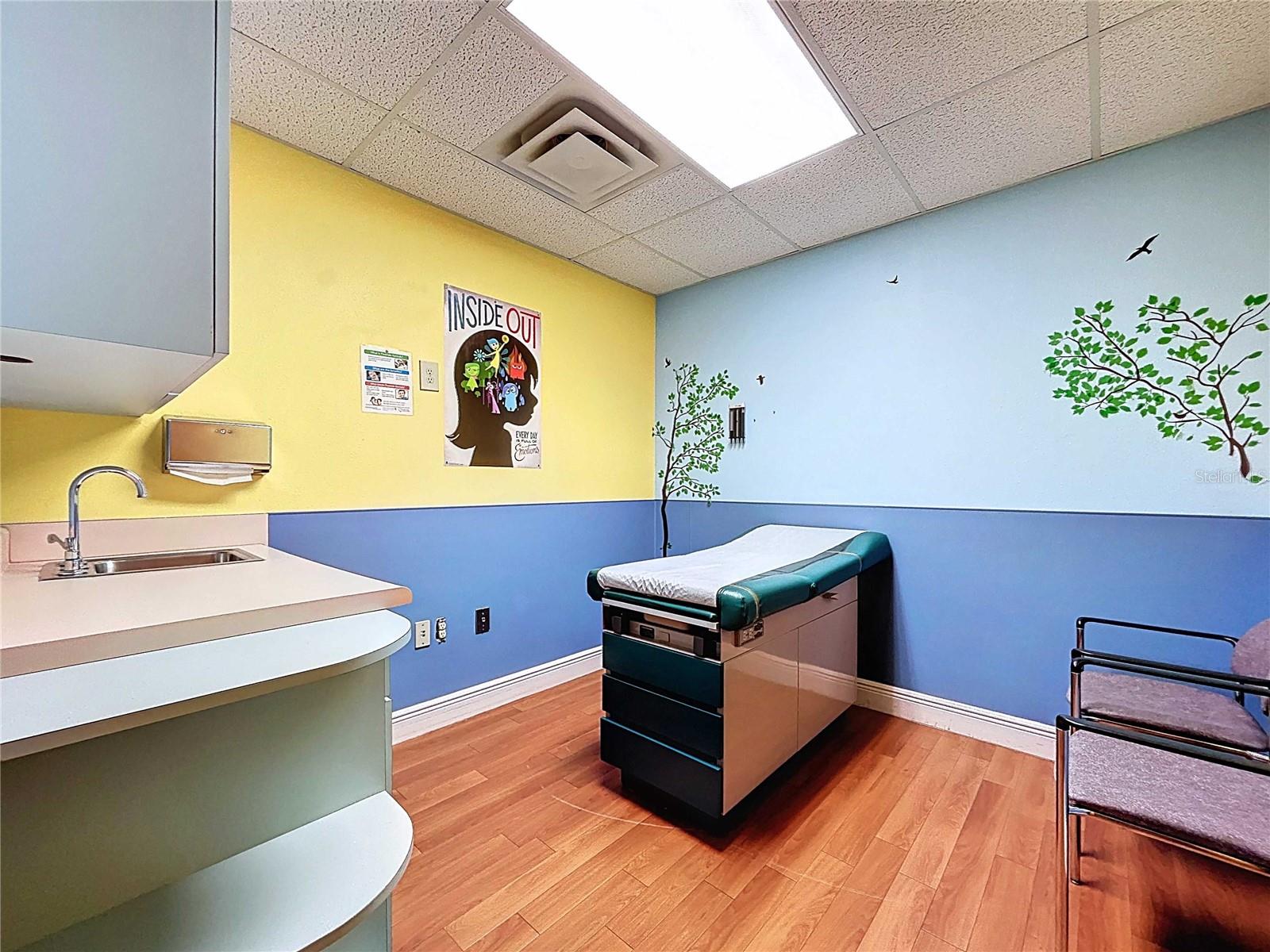 HERNANDO MEDICAL CENTER - Commercial Sale