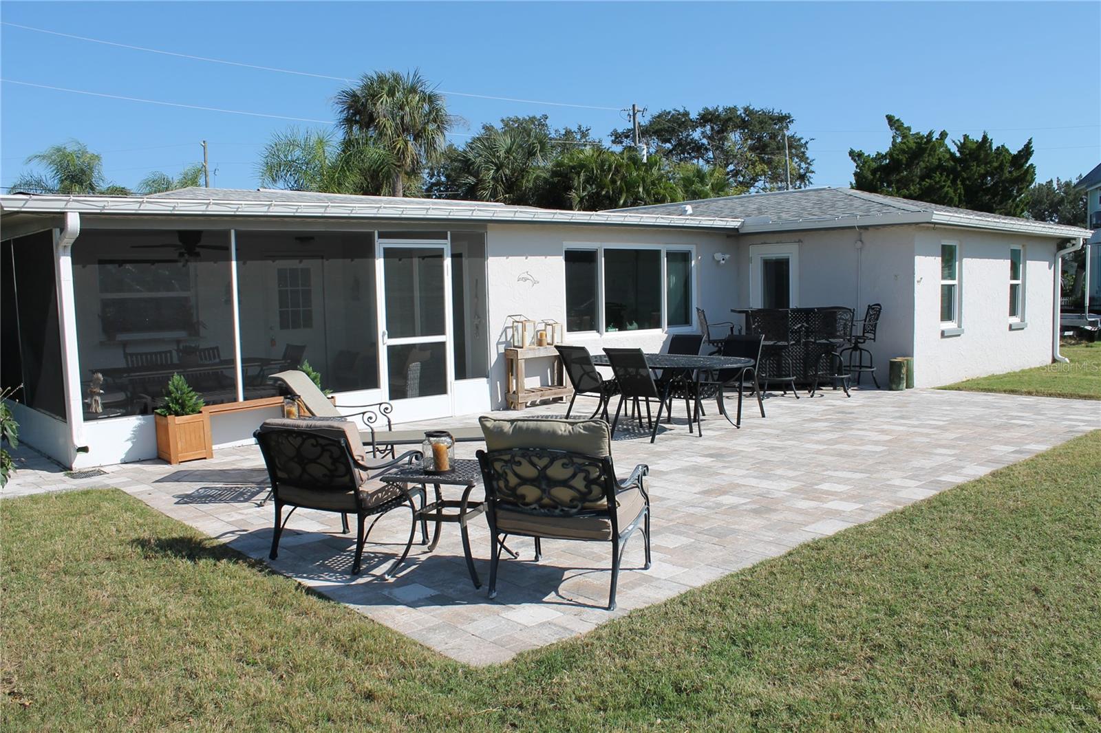 HUDSON BEACH 1ST ADD - Residential Lease