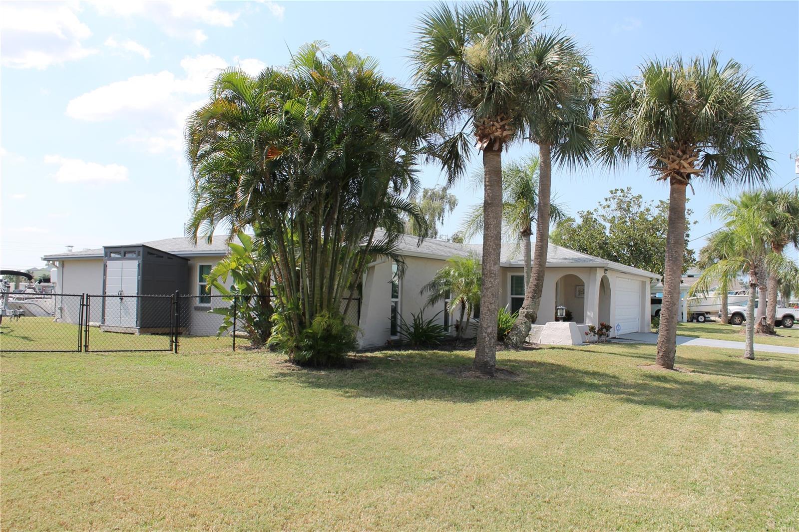 HUDSON BEACH 1ST ADD - Residential Lease