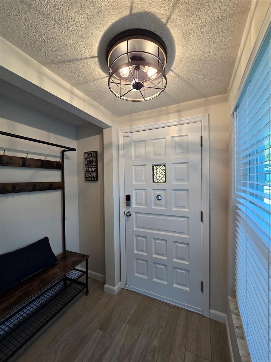 HUDSON BEACH 1ST ADD - Residential Lease