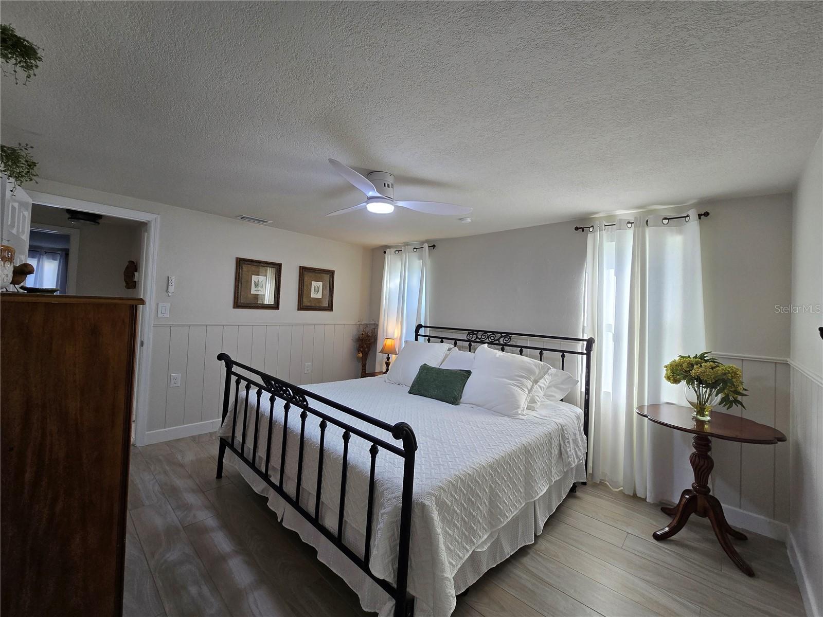 HUDSON BEACH 1ST ADD - Residential Lease