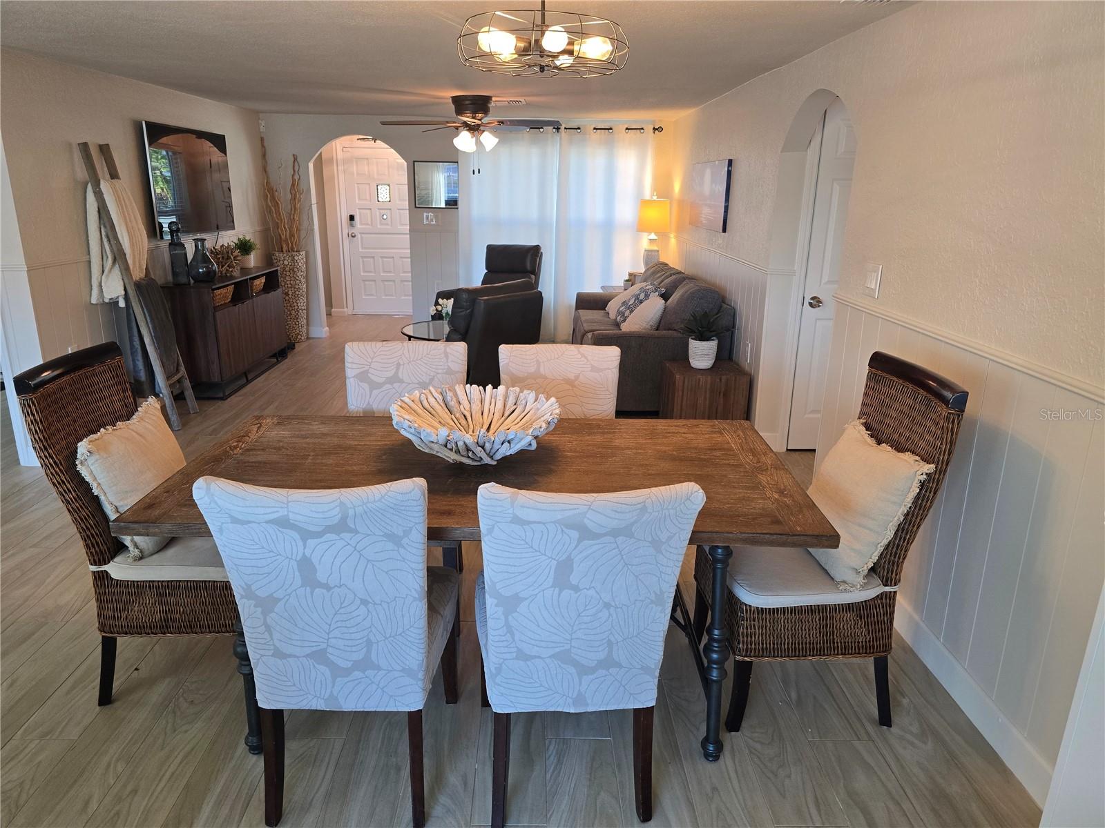 HUDSON BEACH 1ST ADD - Residential Lease