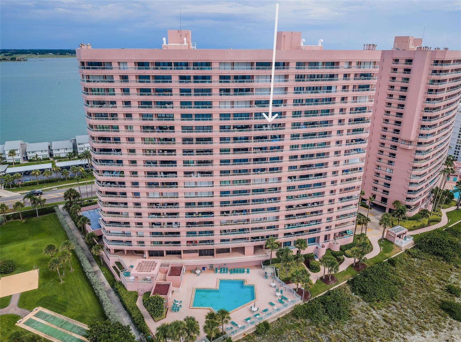 1310 GULF BOULEVARD 14E