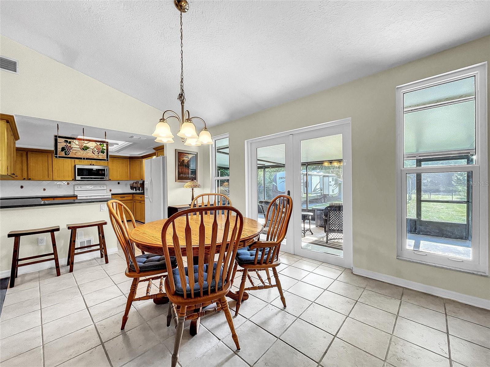 GREEN ACRES - Residential