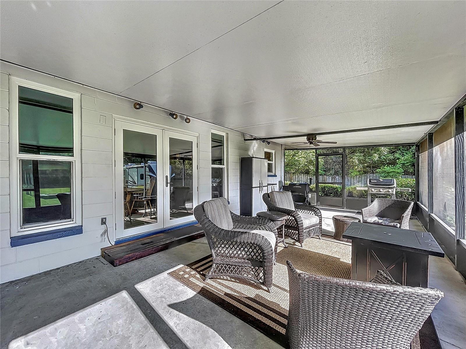 GREEN ACRES - Residential