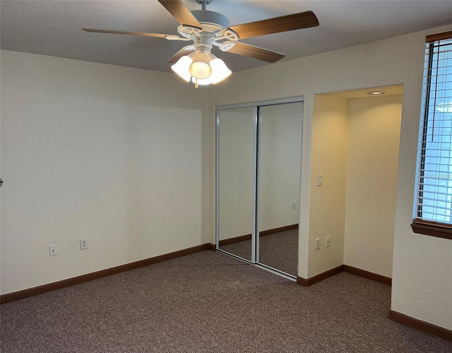 GRAND OAKS - Residential Lease