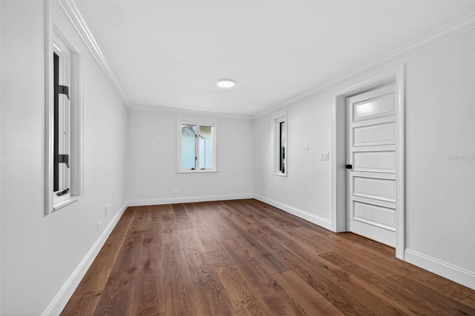 SNELL ISLE BRIGHTWATERS SEC 2 - Residential