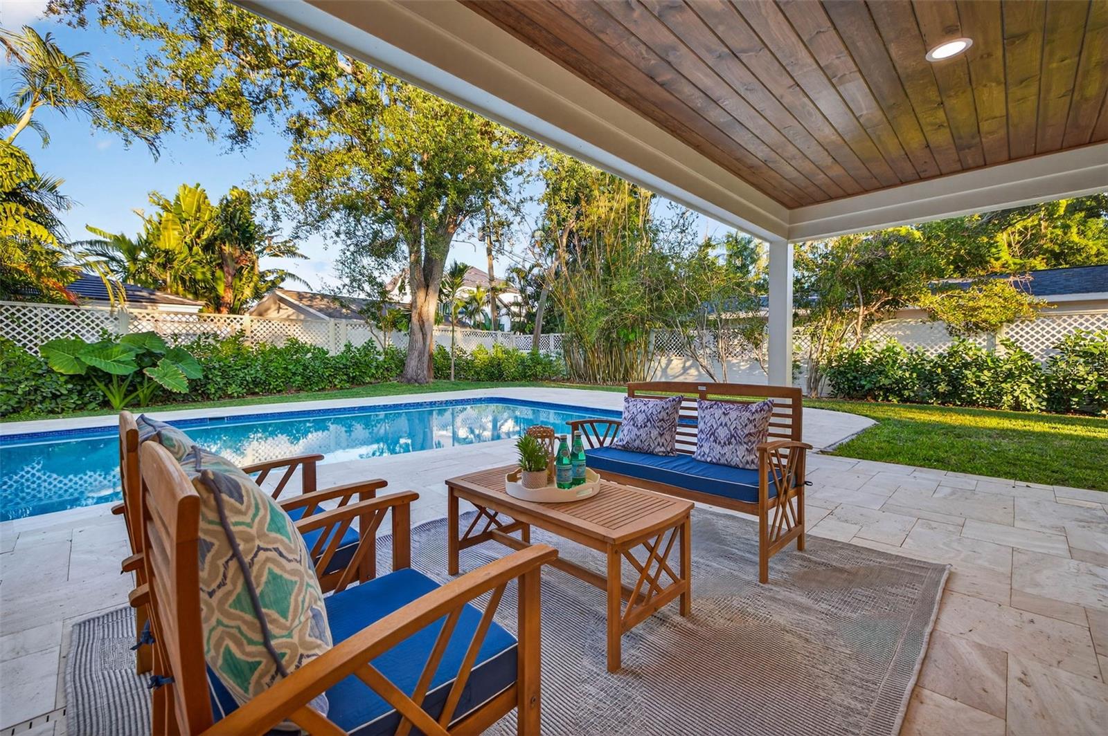 SNELL ISLE BRIGHTWATERS SEC 2 - Residential