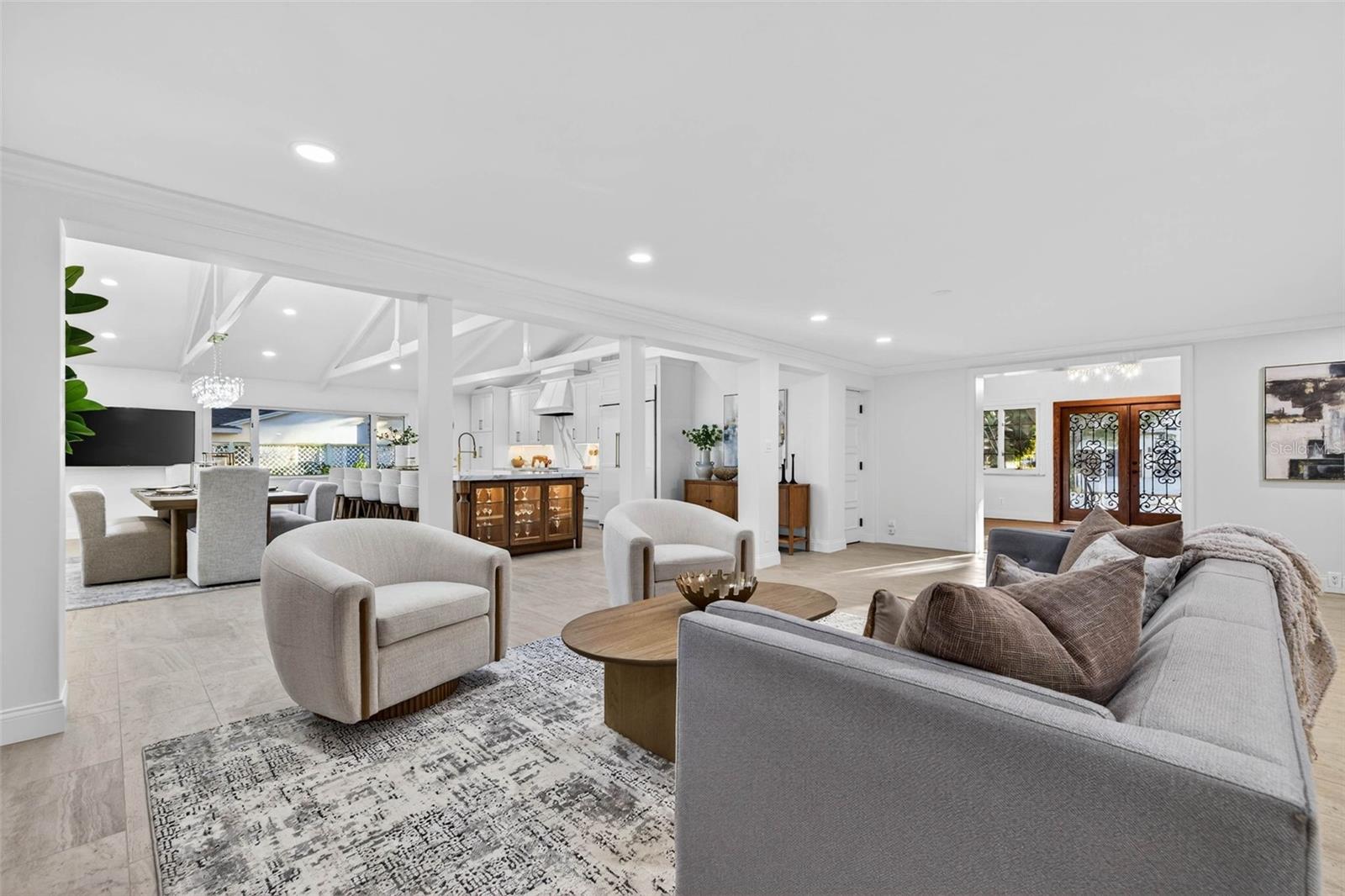 SNELL ISLE BRIGHTWATERS SEC 2 - Residential