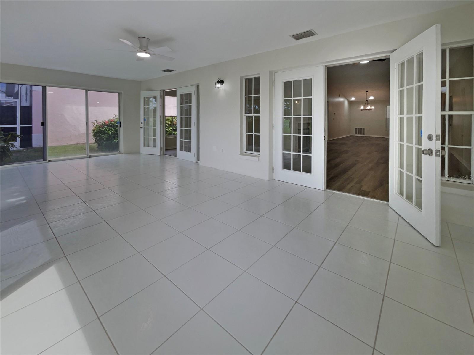 FAIRWAY LAKES AT PALM AIRE - Residential