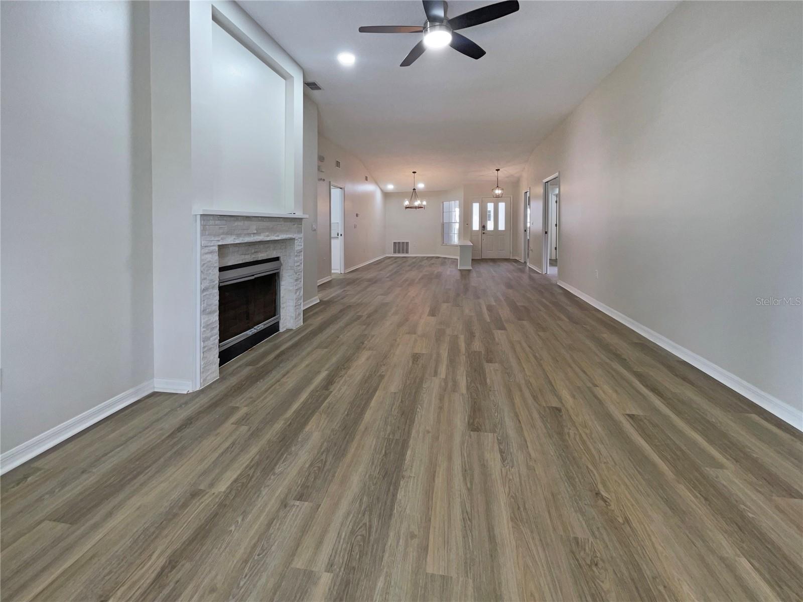 FAIRWAY LAKES AT PALM AIRE - Residential