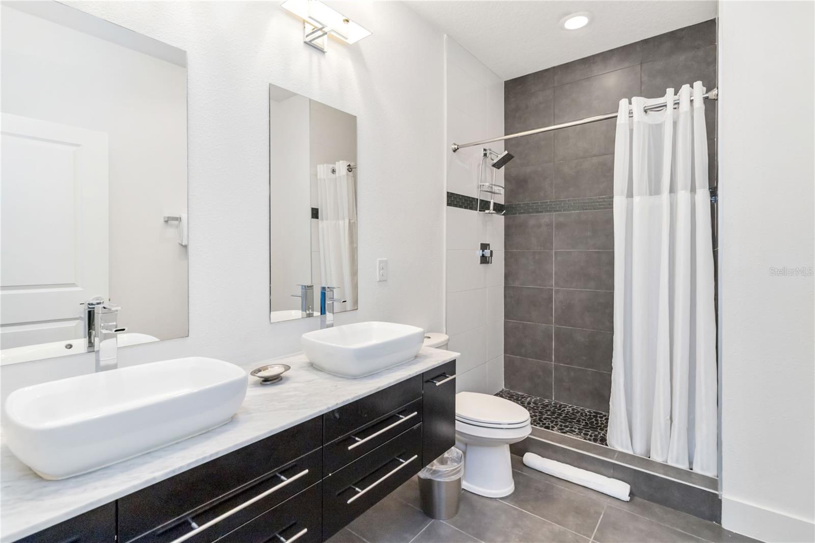 REUNION PH 2 PRCL 1 & 1A - Residential