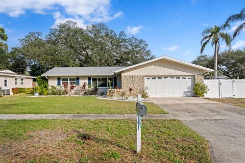 A home in LARGO