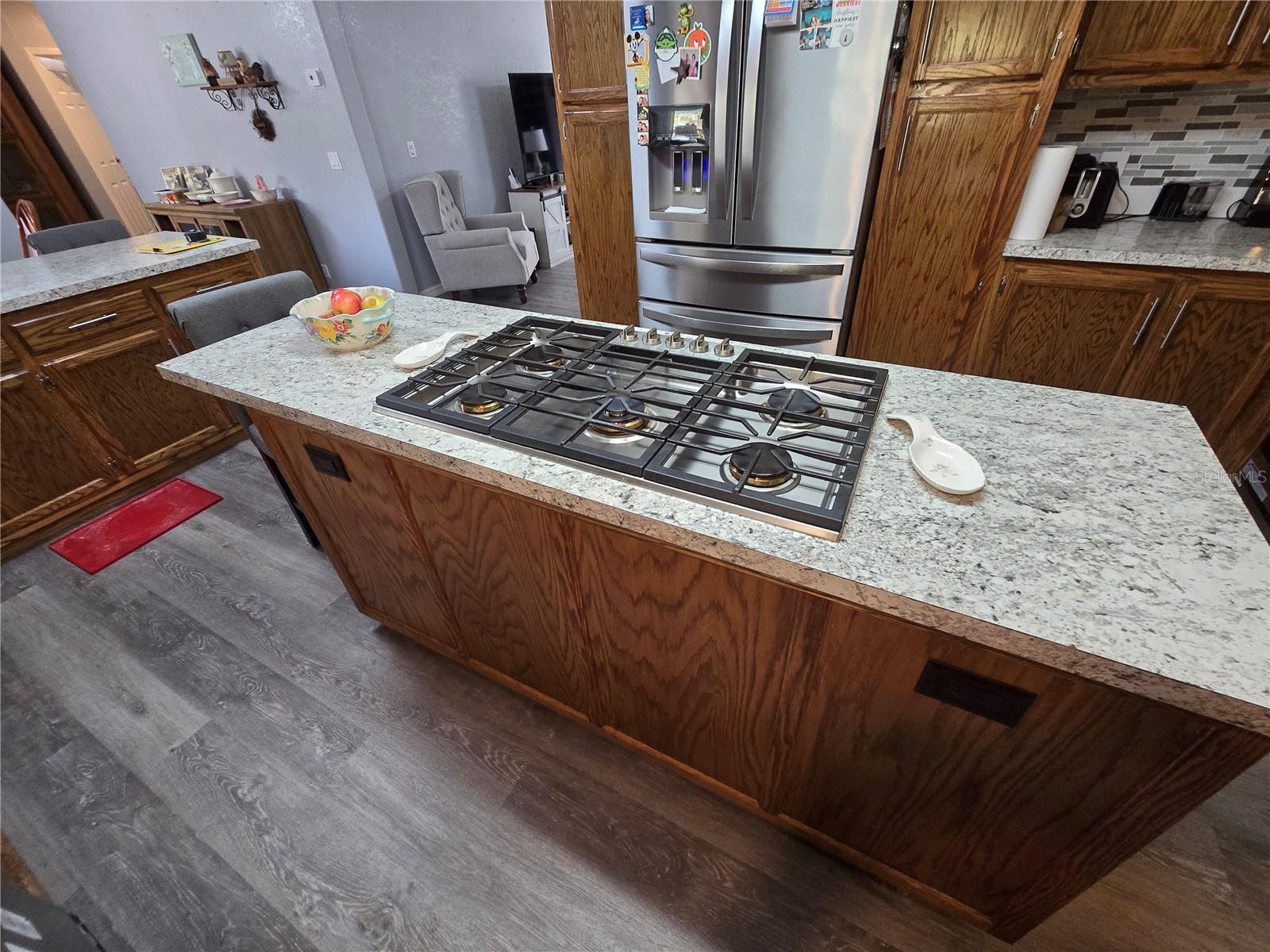 FAIRMONT - Residential