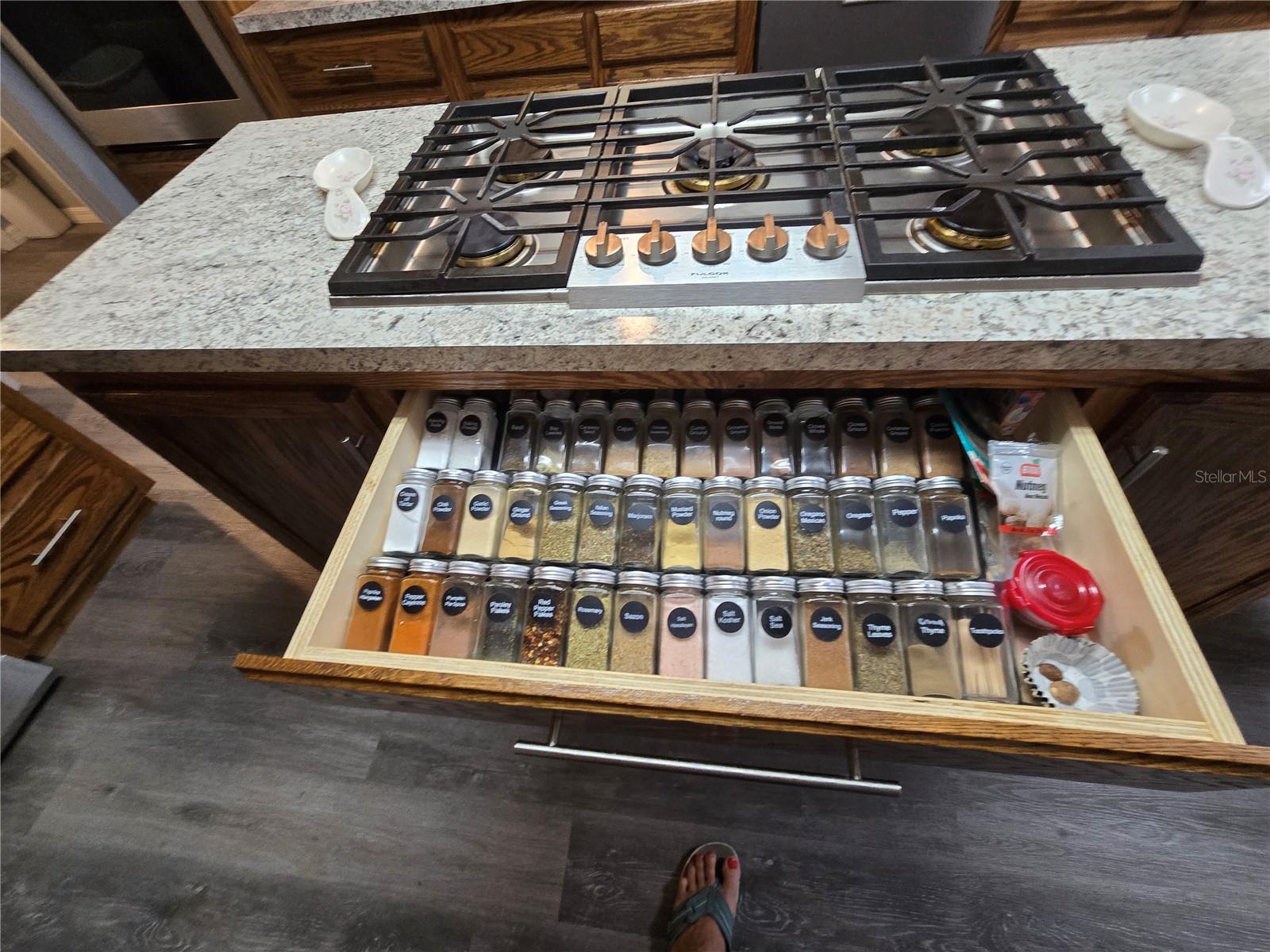 FAIRMONT - Residential