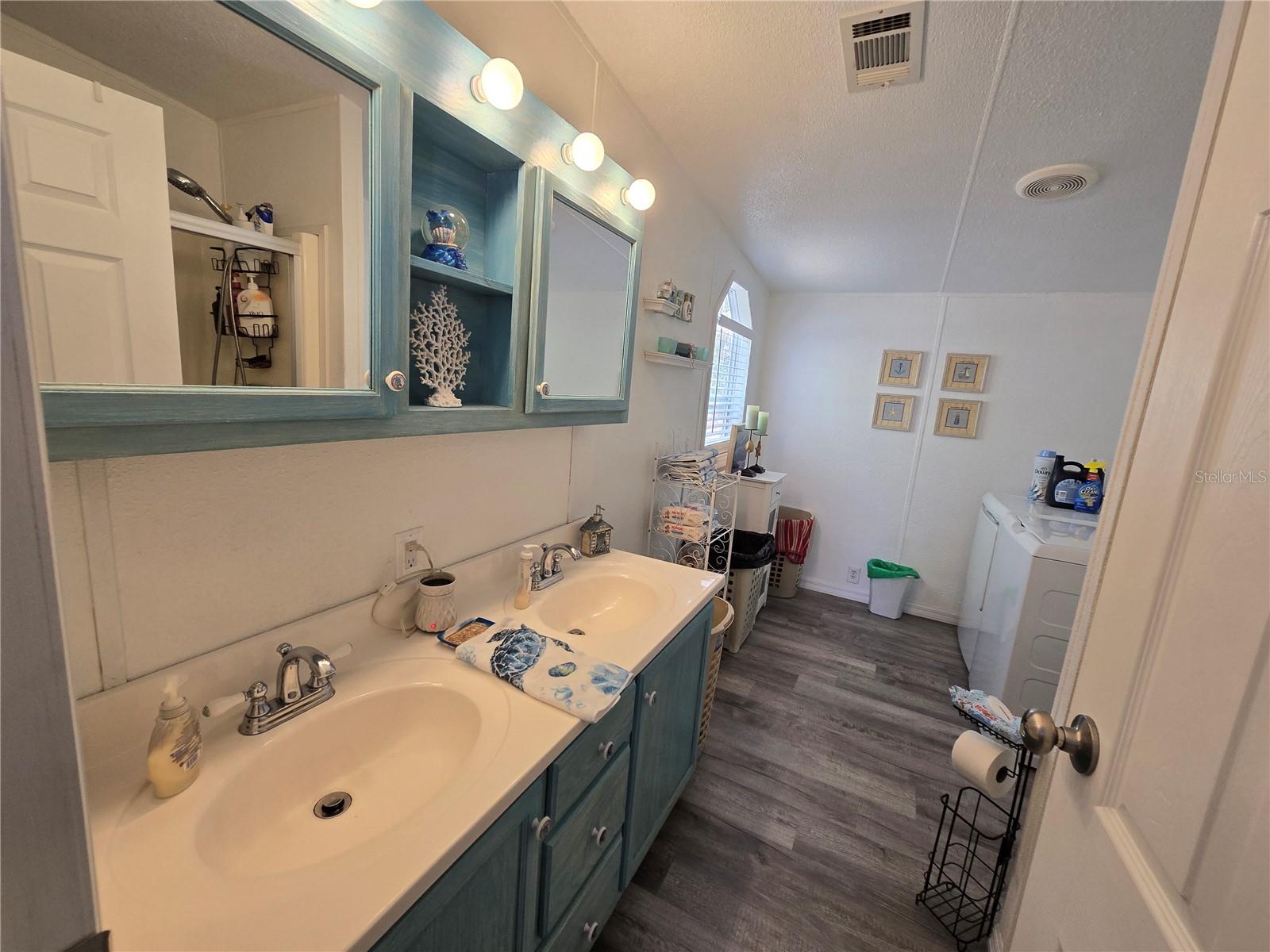 FAIRMONT - Residential