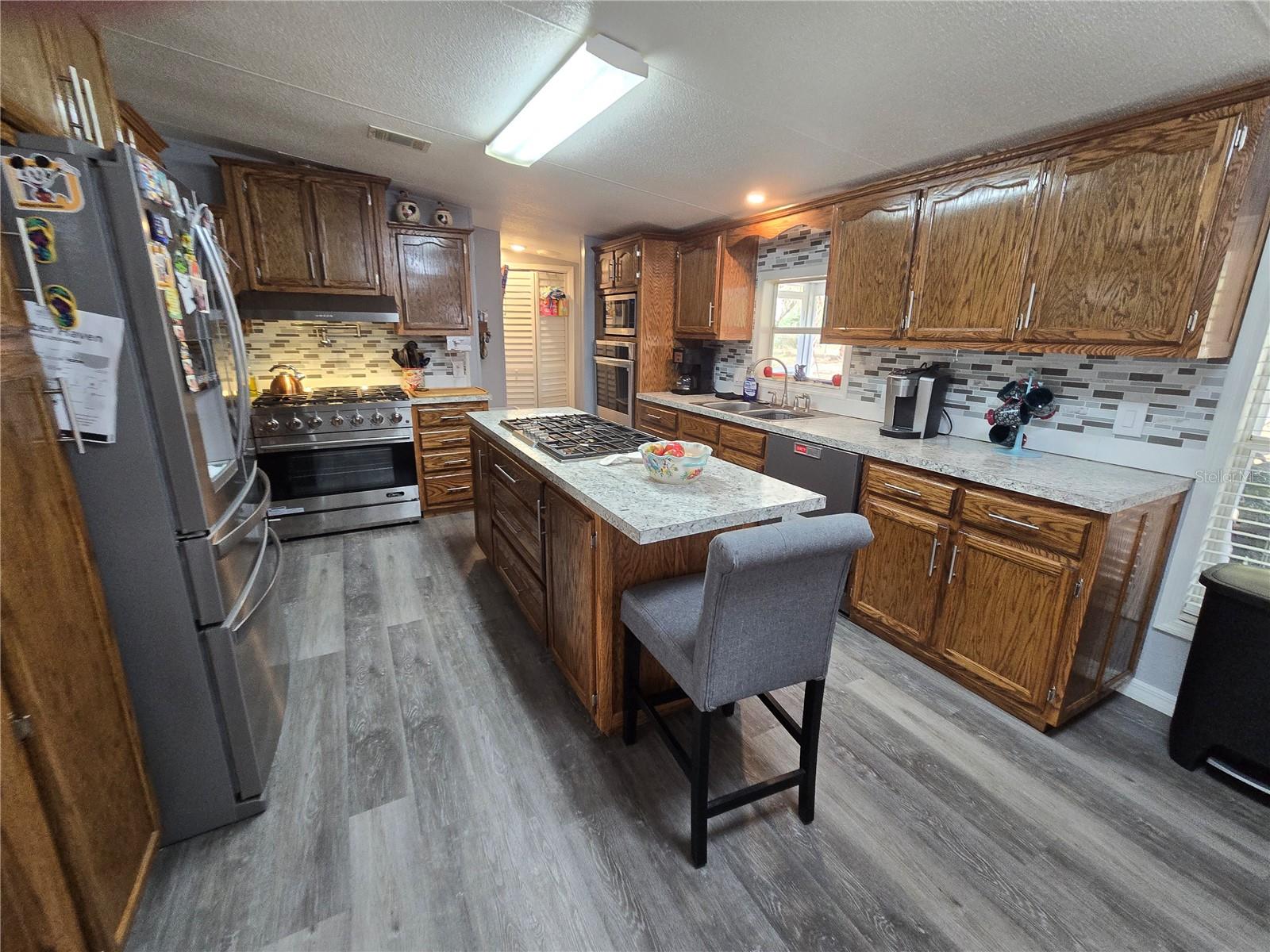 FAIRMONT - Residential