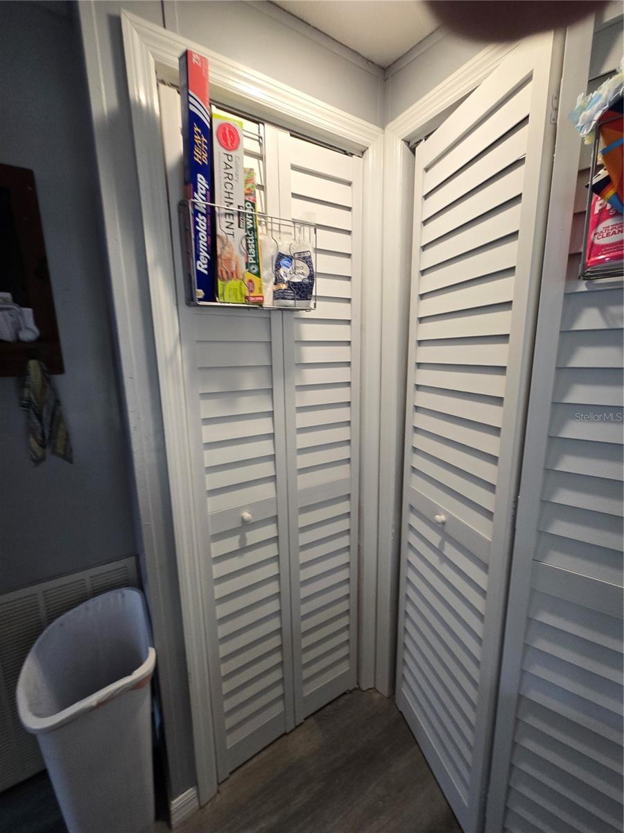 FAIRMONT - Residential