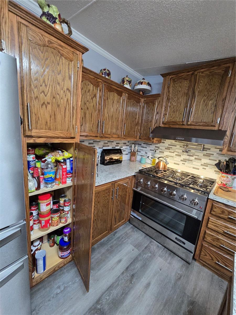 FAIRMONT - Residential